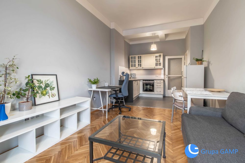 Studio w eleganckiej kamienicy 34,5m2 Stare Miasto