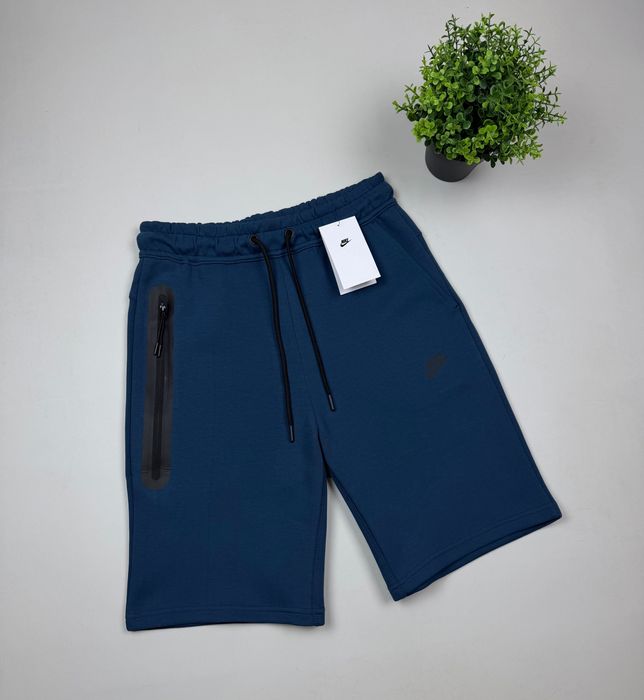 Шорти Nike tech fleece шорты найк теч флис течики