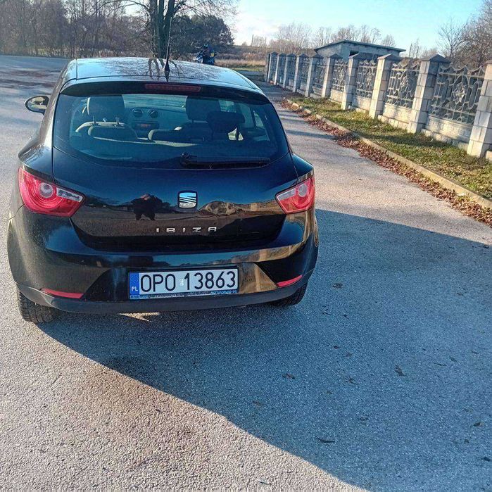 Seat Ibiza   2010 r.   1.4 TDI