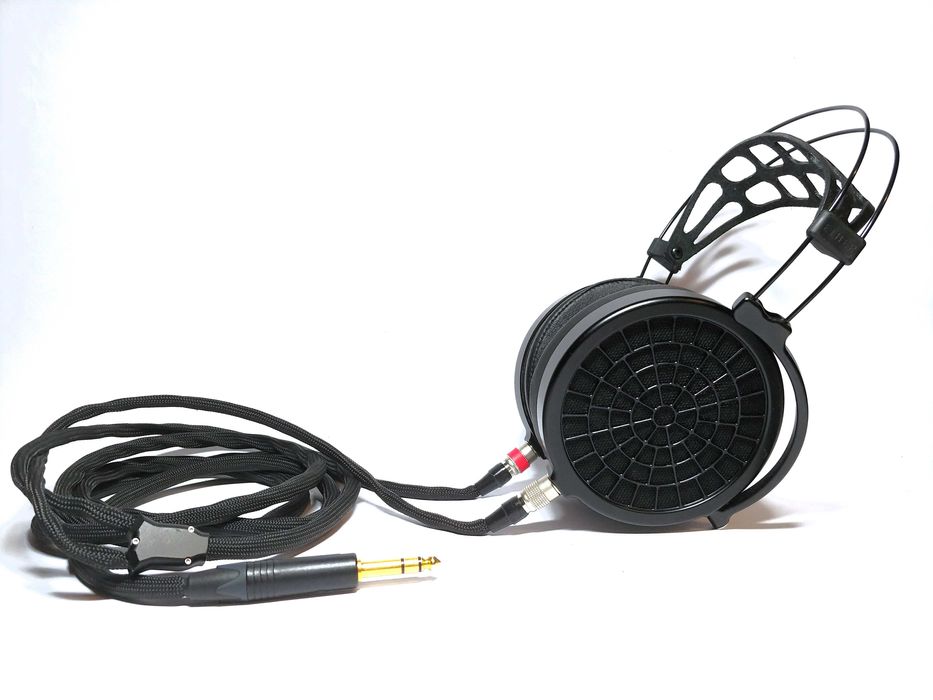 MrSpeakers ETHER 2 - найлегші флагмани у світі, кабель VIVO 6.3, $2200