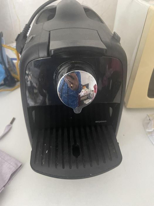 Máquina de café delta Q como nova