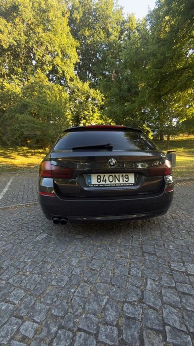 Bmw f11 520d  como  nova e com histórico de manutenção completo