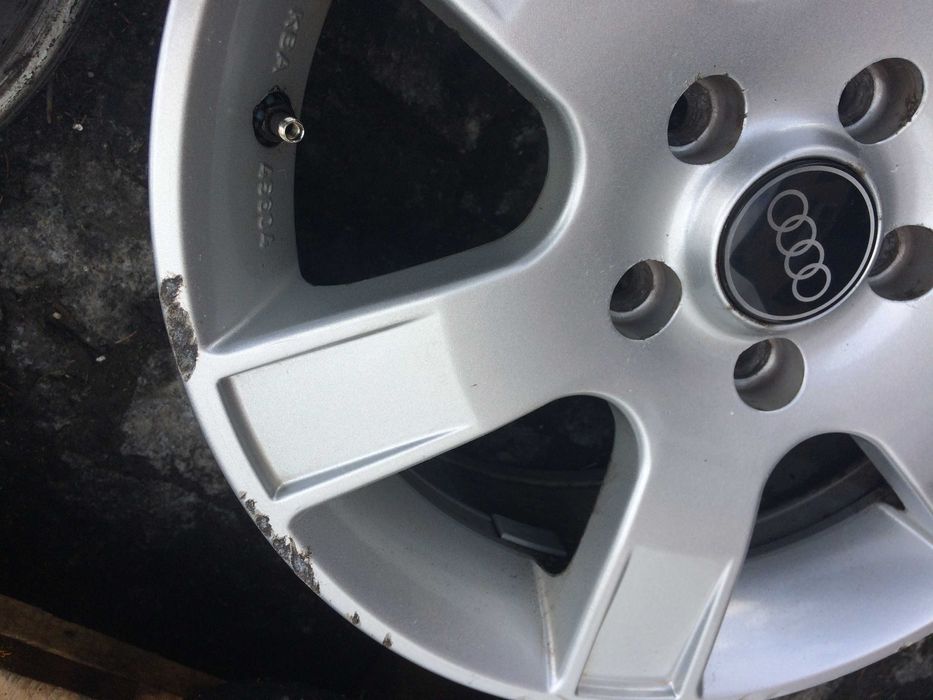 Felgi aluminiowe Dezent 6,5x16 ET50 5x112 VW Skoda Seat audi