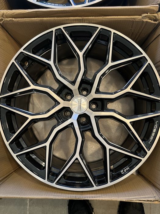 Продам диски Vossen 21r