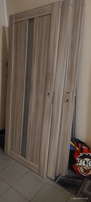 Міжкімнатні двері 2м на 80см