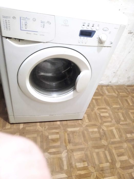 Indesit на запчасти