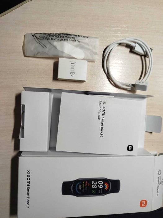 Продаєм фітнес-браслет Mi band 9
