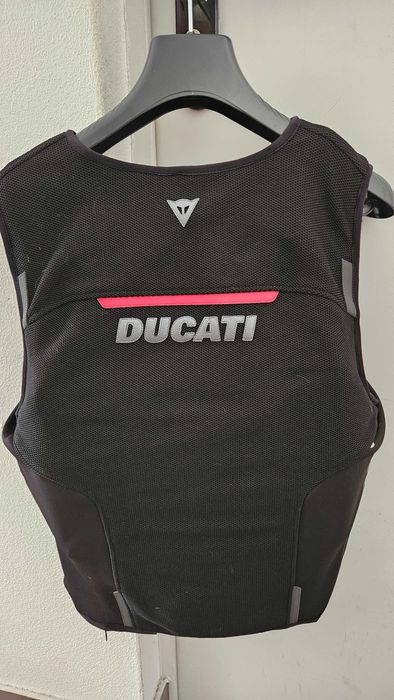 Ducati Smart Jacket by Dainese