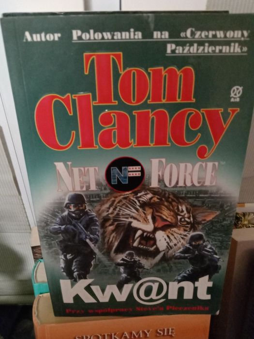 Kwant , Tom Clancy.