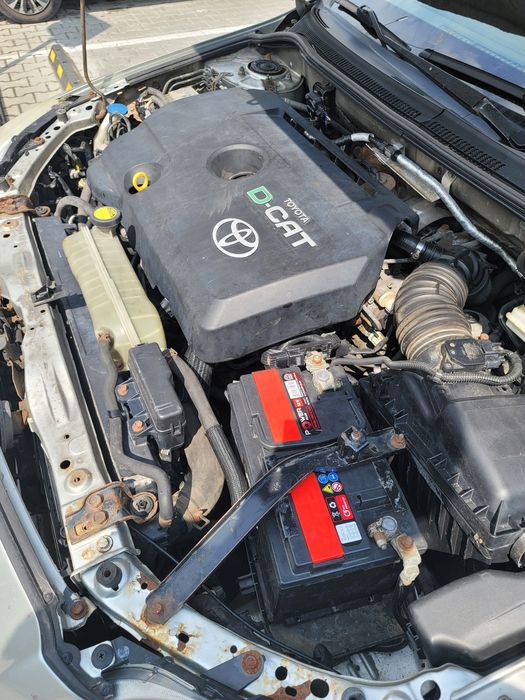 Розбірка toyota avensis шрот разборка тойота авенсіс т25 2007  d-kat