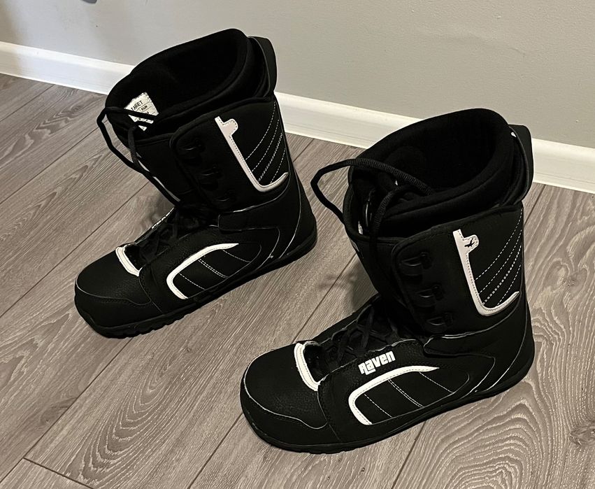 Buty snowboardowe Raven