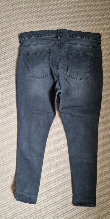 Jeansy damskie czarne r.50