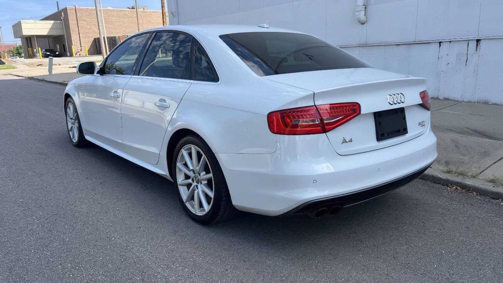 Audi A4 quattro Premium Plus      2015