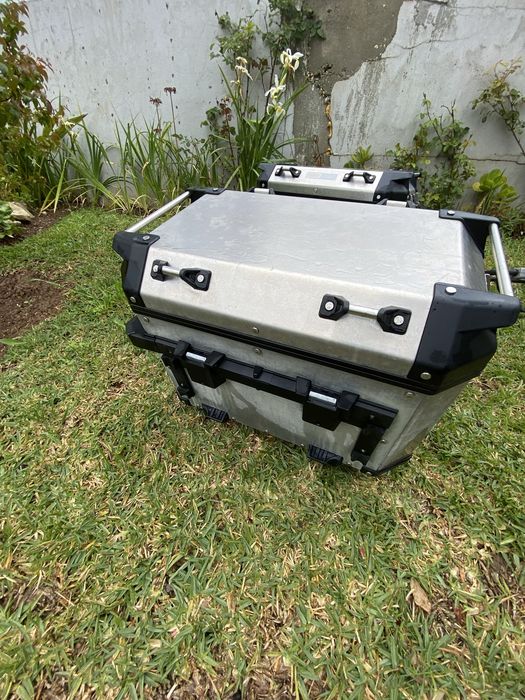 Malas givi trekker outback com apoios e rack preco negociavel