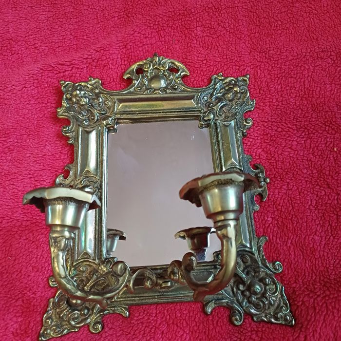 Mosiężne lusterko swiecznik