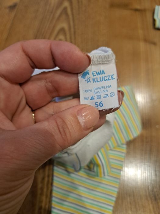 Zestaw niemowlęcy, r. 56