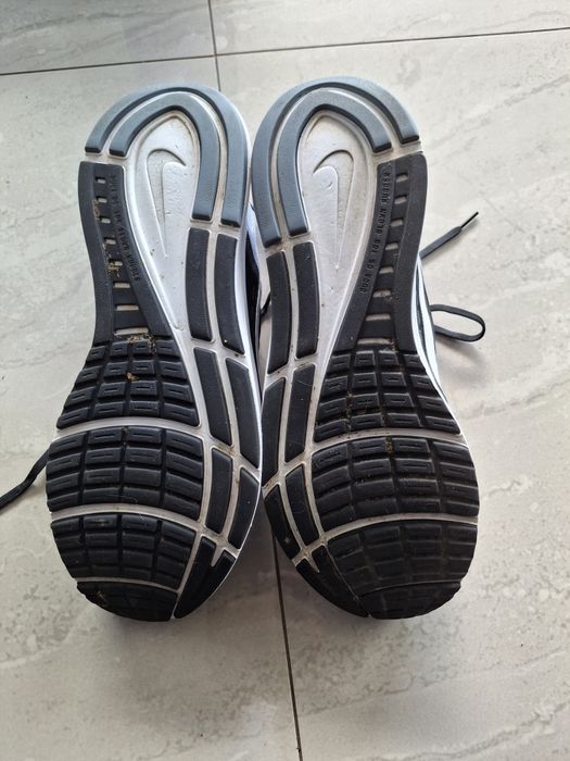 Nike Air Zoom Structure