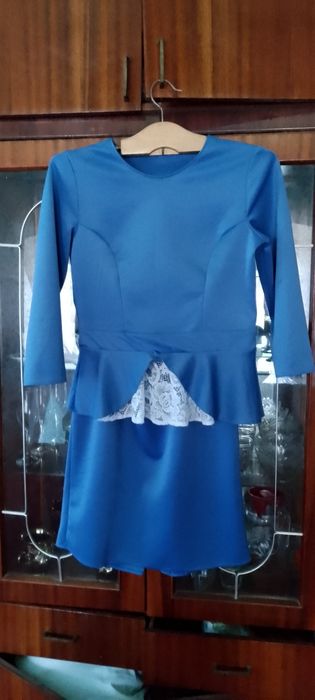 Костюм  жіночий з юбкою, розмір 50-52 .Новий