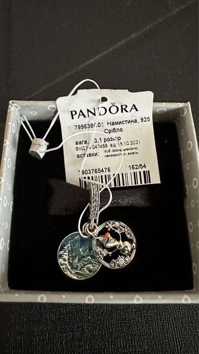 Pandora Намистина "Сніговик Олаф"
