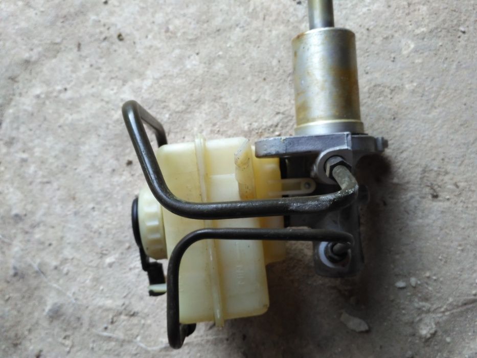 Главный тормозной цилиндр бмв