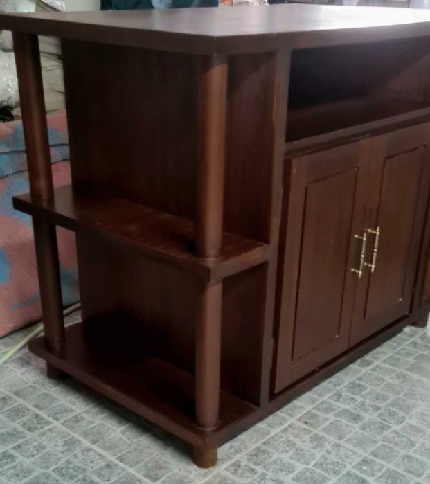 Móvel peça única em excelente estado