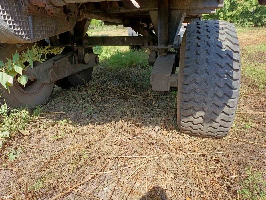 Гноєрозкидач ПРТ - 10