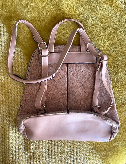 Mochila em cortiça eco-friendly