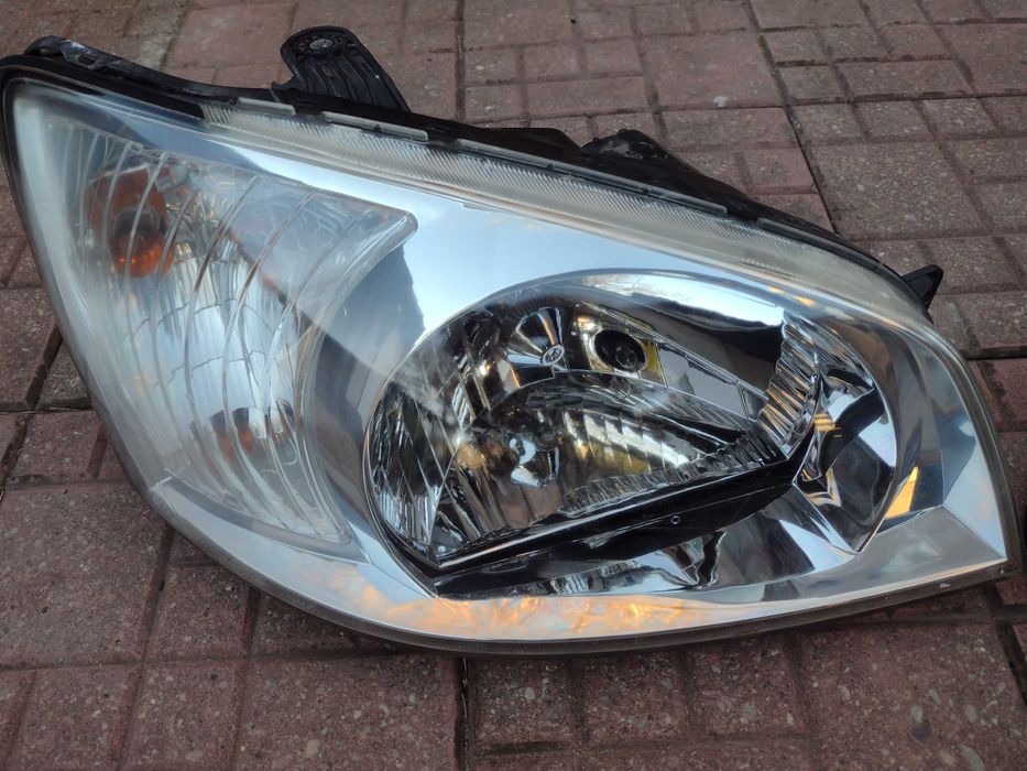Hyundai Getz lampa przód prawa/lewa EU