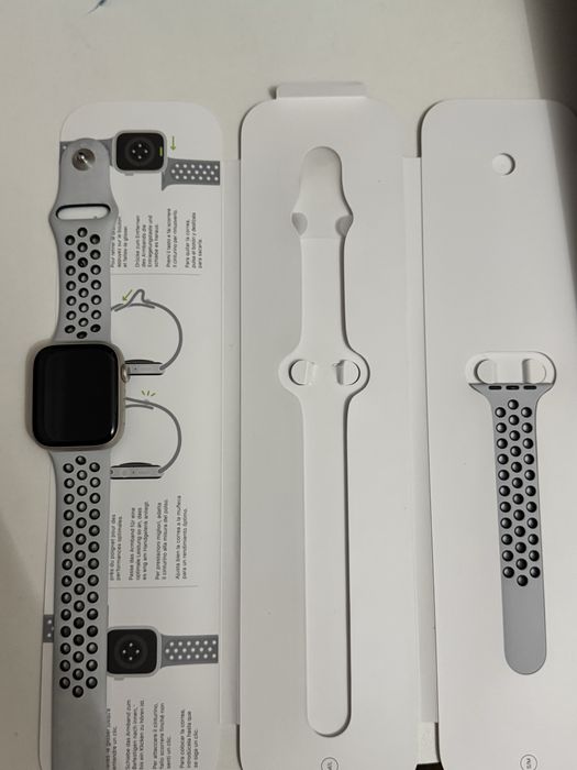 Apple Watch series 7 Nike edition