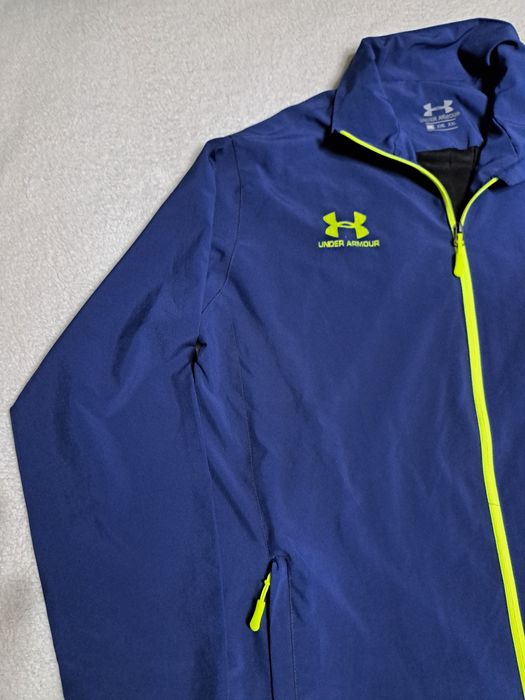 Kurtka  Under Armour rozpinana z nadrukiem  sportowa XXL