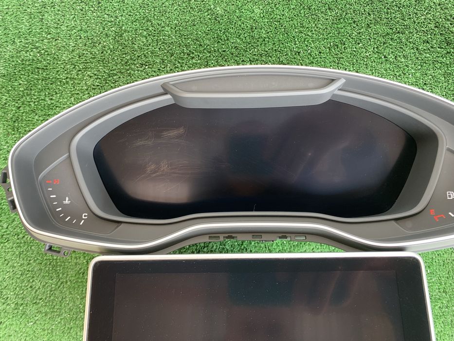 Audi A4 B9 приборна панель щиток монітор led cockpit mmi приборка