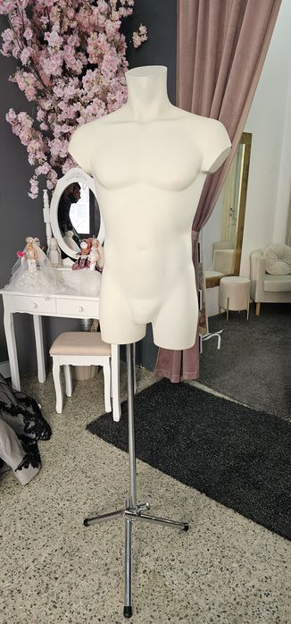 Manequim/Busto Homem
