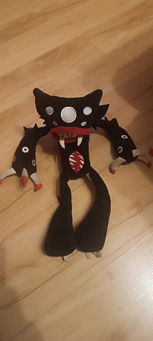 maskotka Killy Willy, postać powiązana z uniwersum gry horror Poppy Playtime.