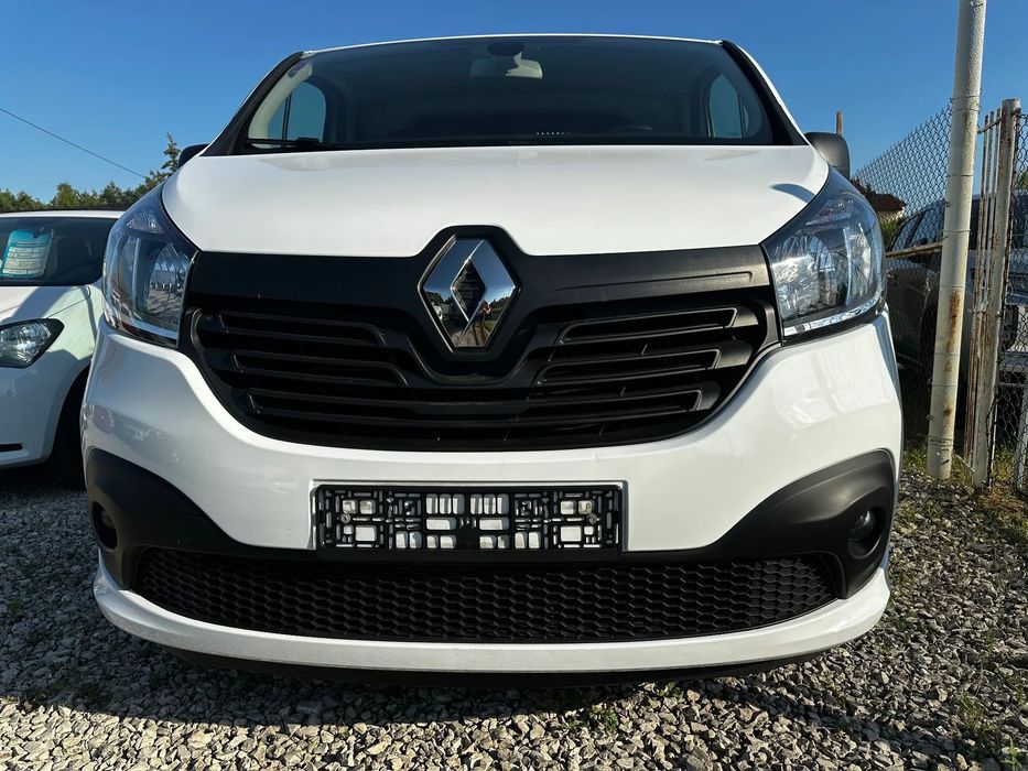 Renault Trafic  L1H1! Kamera ! Tempomat ! Czujniki ! Lift !