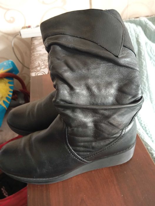 Сапожки ,чобітки зимові р.38 шкіряні