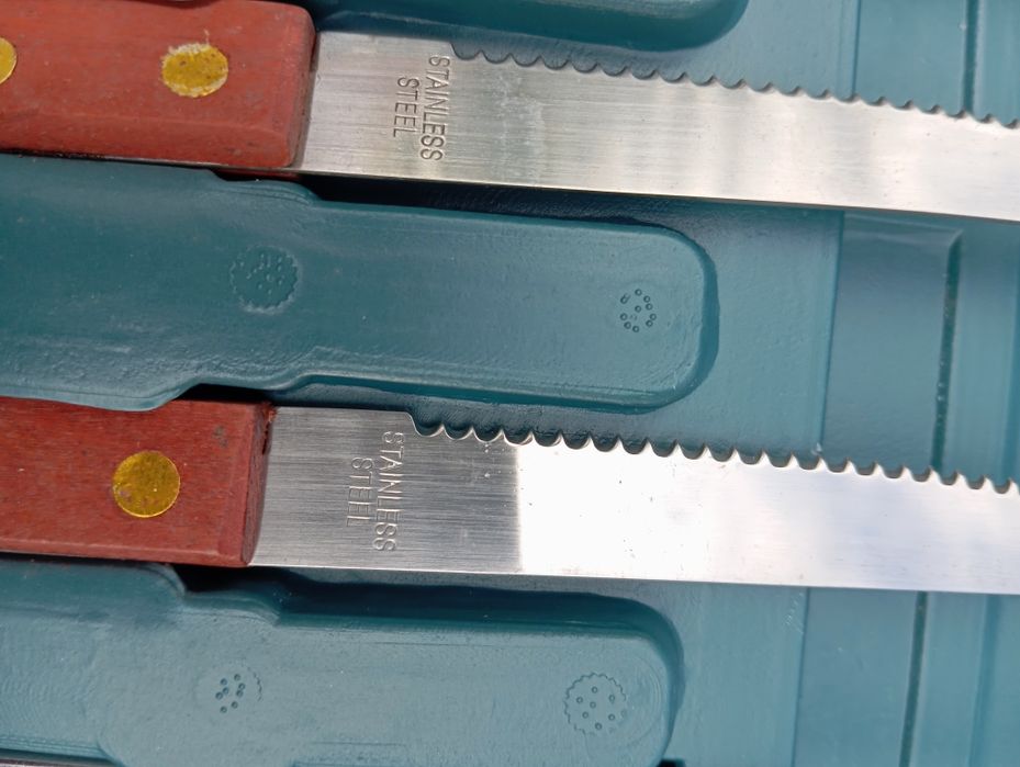 Zestaw do grillowania w walizce