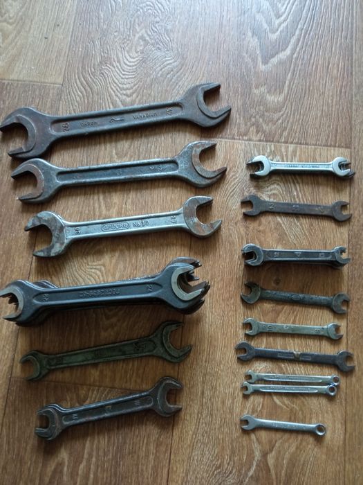 Продам плашки метчики ключи