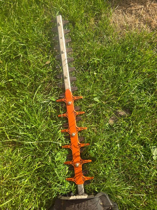 Nożyce spalinowe sthil HS82R na gwarancji