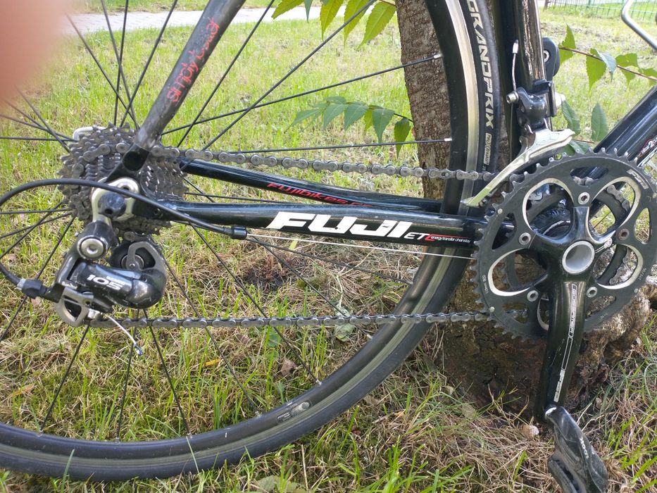 Szosa Fuji Acr 2.0 roubaix koła 28 karbon