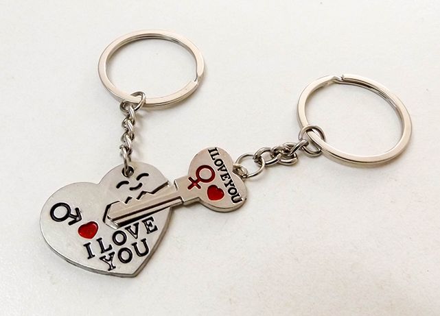 Porta chaves moderno Love