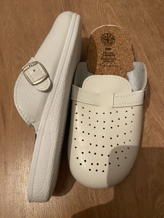 Тапочки медецинськи.