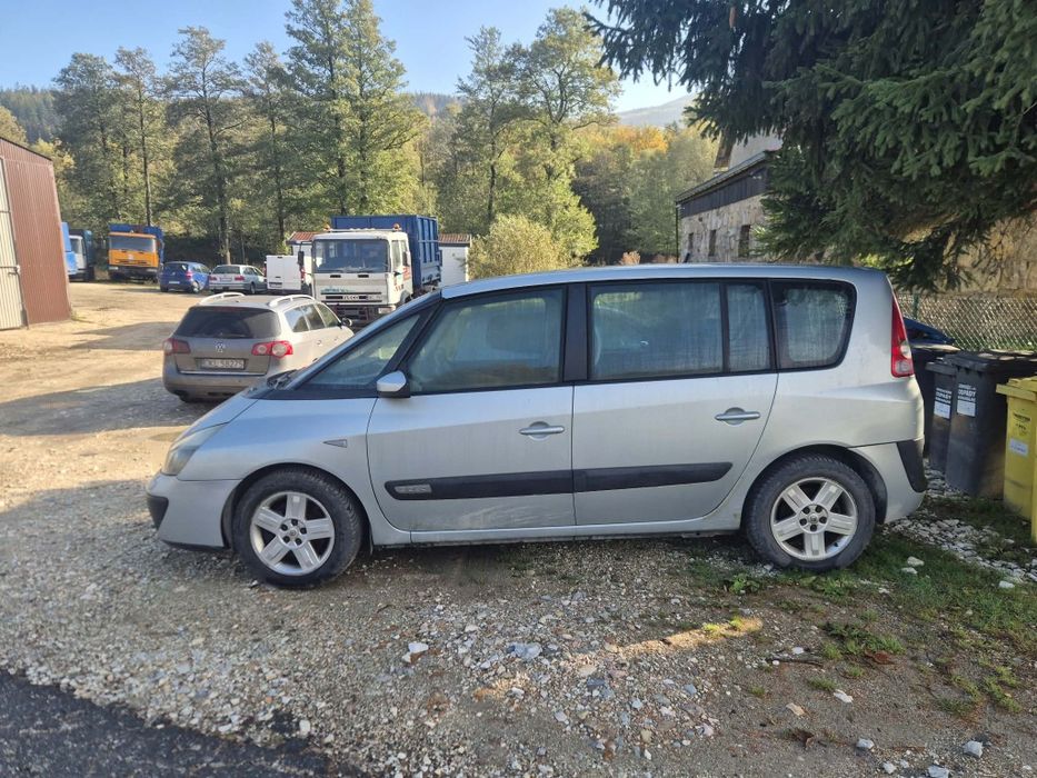 Renault Espace 2.2 dCi 7 osobowy