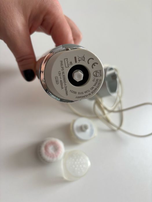 Пристрій очищення обличчя Philips