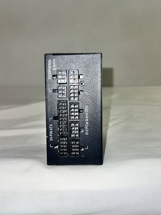 Fonte Corsair SF 750