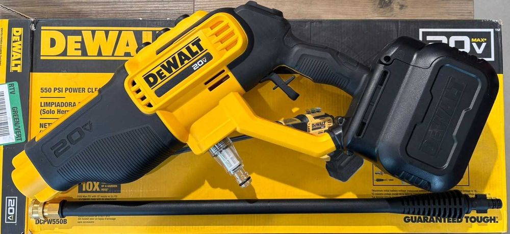 Myjka ciśnieniowa akumulatorowa DeWalt 20V DCPW550B