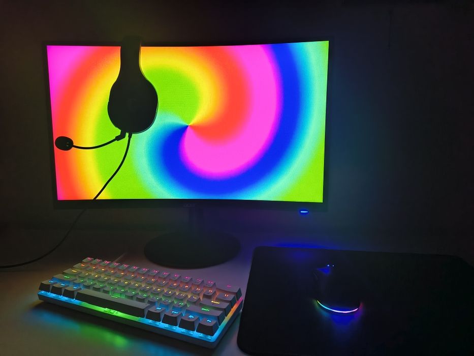 Komputer gamingowy z akcesoriami- Idealny na komunię