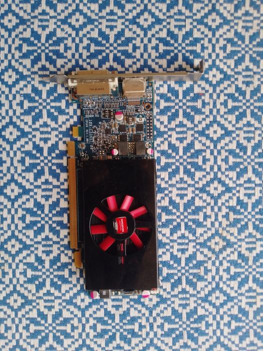 Відеокарта AMD Radeon R5 340 2GB DDR3 Dell (7122107700G) Refurbished ...