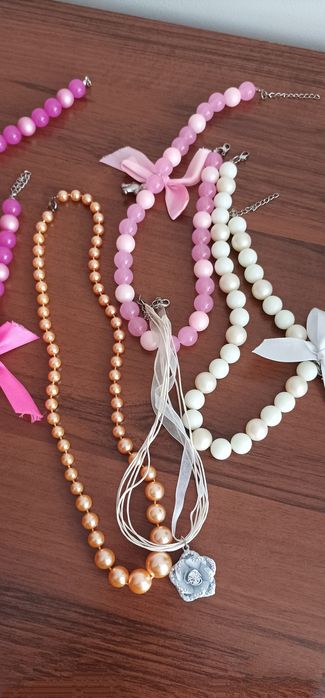 Прикраси різні натуральні і не натуральні все від 120 гривень