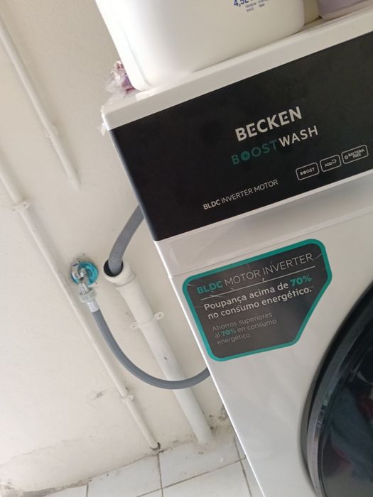 Maquina de lavar Nova