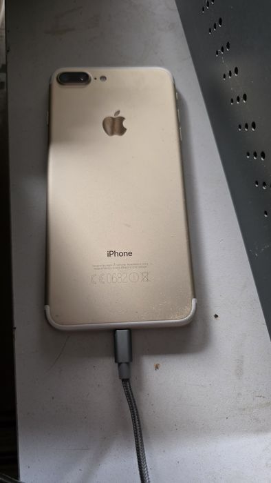 Iphone 7+  kondycja 68%